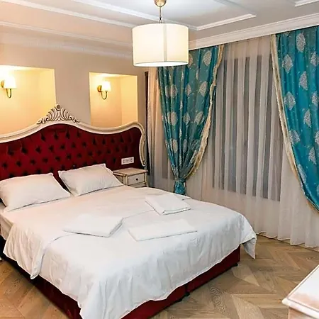 Mirapartotel 4*