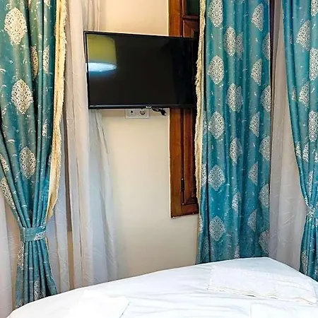 فندق Mirapartotel اسطنبول